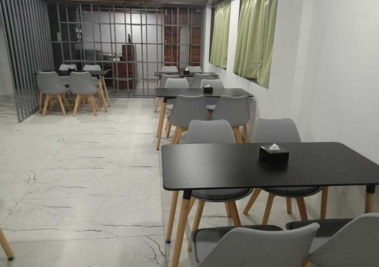Sharman Suites Pune Luaran gambar